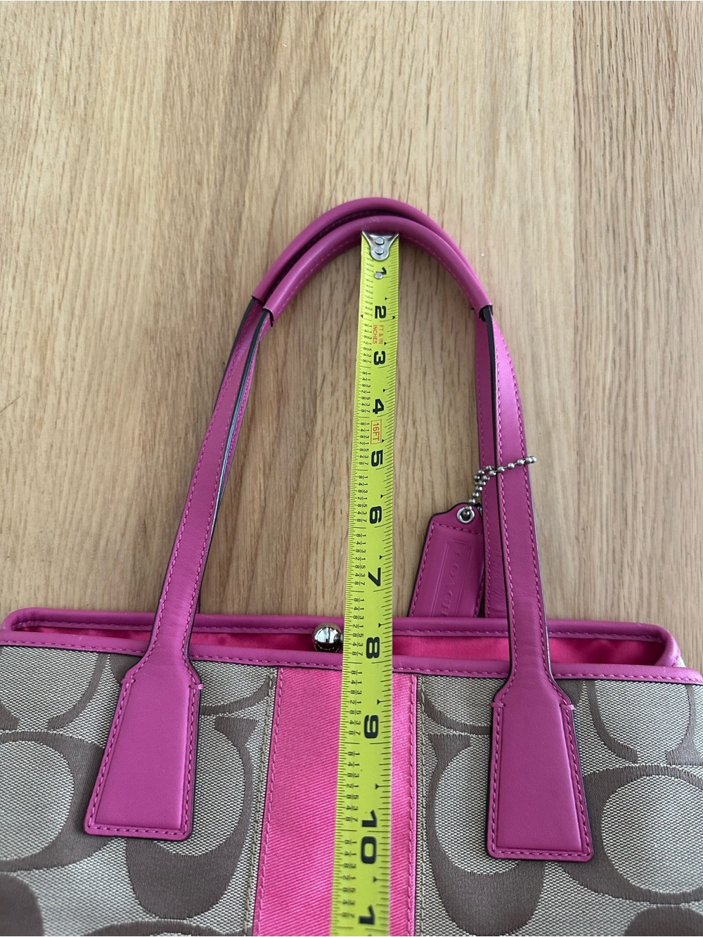 Coach Mono Shoulder Bag - Picture 9 of 15